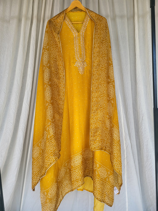 Yellow Muslin Bandhani Heavy Semi-Stitched Premium Suits