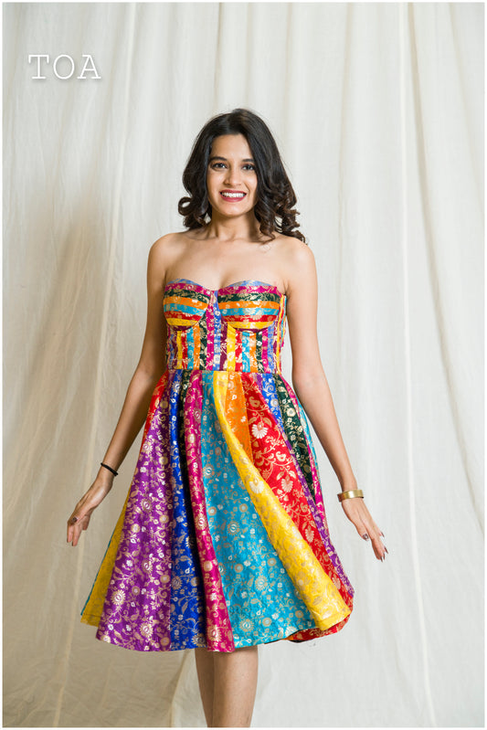रंगीन Corset Dress 1.O