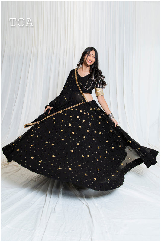 Shades Of Mirror -💫💫 Sequins Sitara Golden Mirror Skirt Only - Black