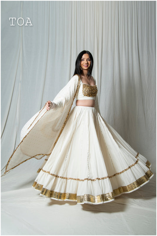Royal Sunehri Set - Off White