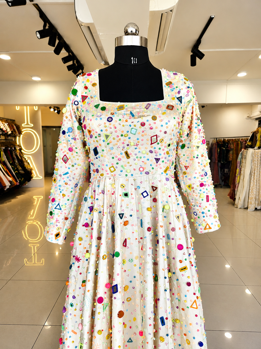 Pop Up Vibe Dress - Cream white 2.O
