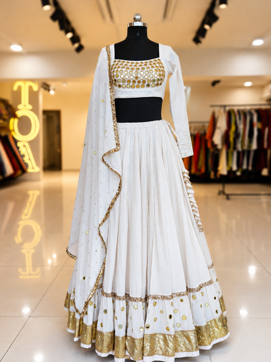 Royal Sunehri Outfit 2.O - Off White