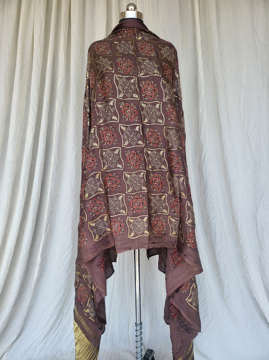 Premium Modal Gaji Ajrakh Dupatta