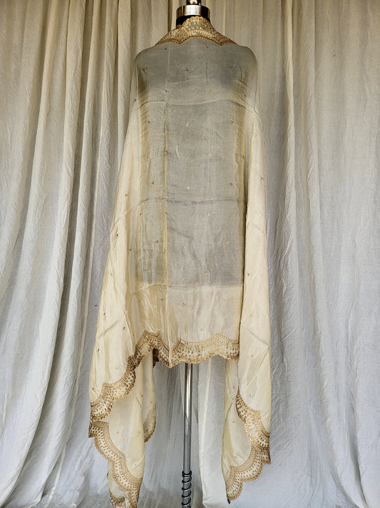 Soft Kanjivaram Tissue Silk Dupatta Scallops
