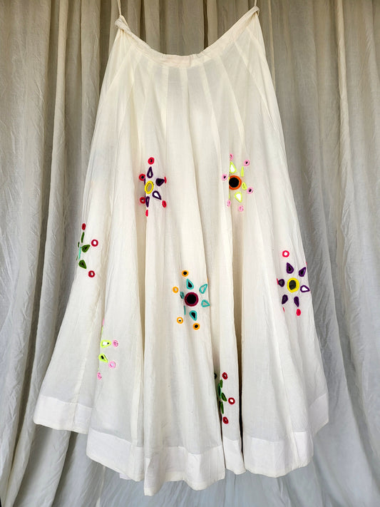 Cream White Multi Mirror Work Skirt 9+ Mtrs Flare
