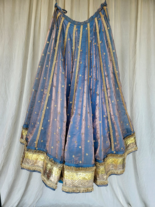 Kanjivaram Soft Tissue Silk Dual Tone Lampi Skirt