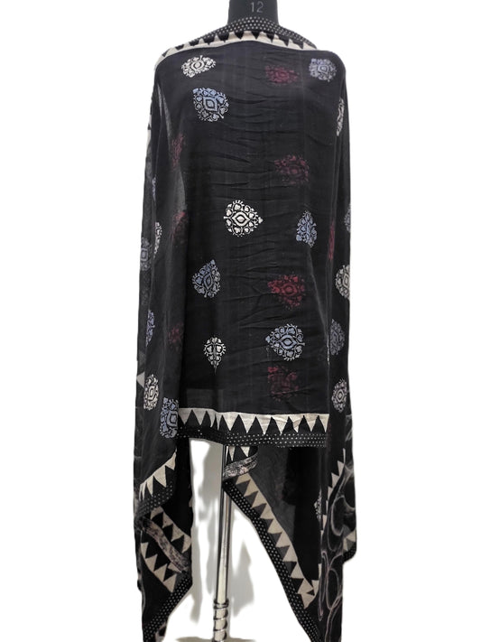 Hand Block Mal Dupatta