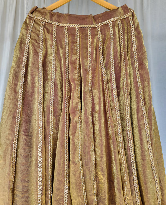 Zardosi Kalli Dual Tone Kanjivaram Skirt - Copper Golden
