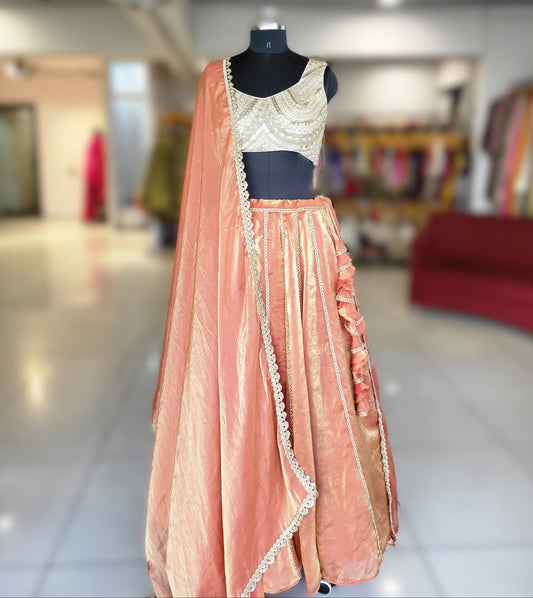 Rust Aura Kanjivaram Ensamble Outfit