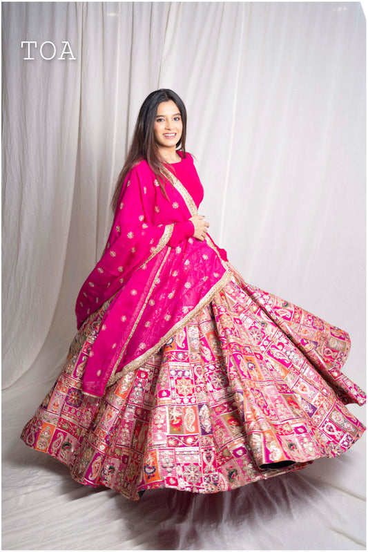 Most Loved Hot Pink Celebrity Vintage Work Skirt