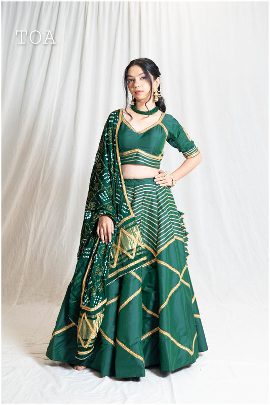 Hara Gota Silk Shine Skirt Only