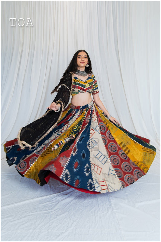 Shades Of Ajrakh Collection - Kalli Mirror Outfit - EL