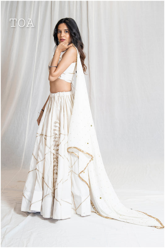 Atrangi Outfit - Off-White