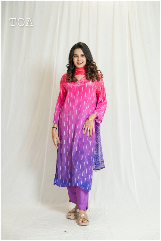 Beautiful Shaded Natural Crepe Suit