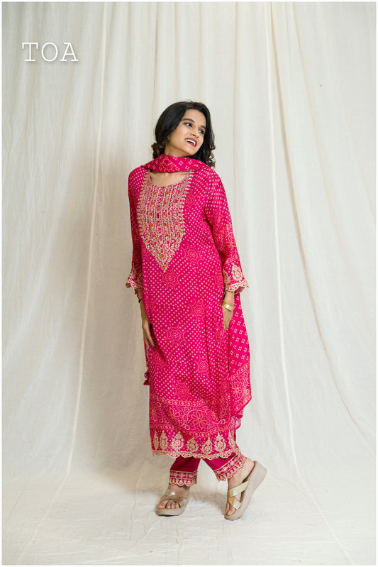 Pink Bandhani Suit
