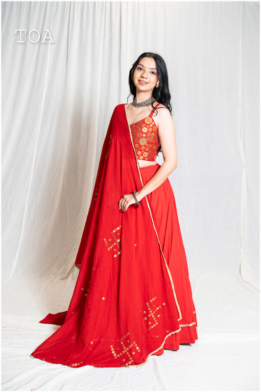Laal Tamba Twirl Outfit 1.O