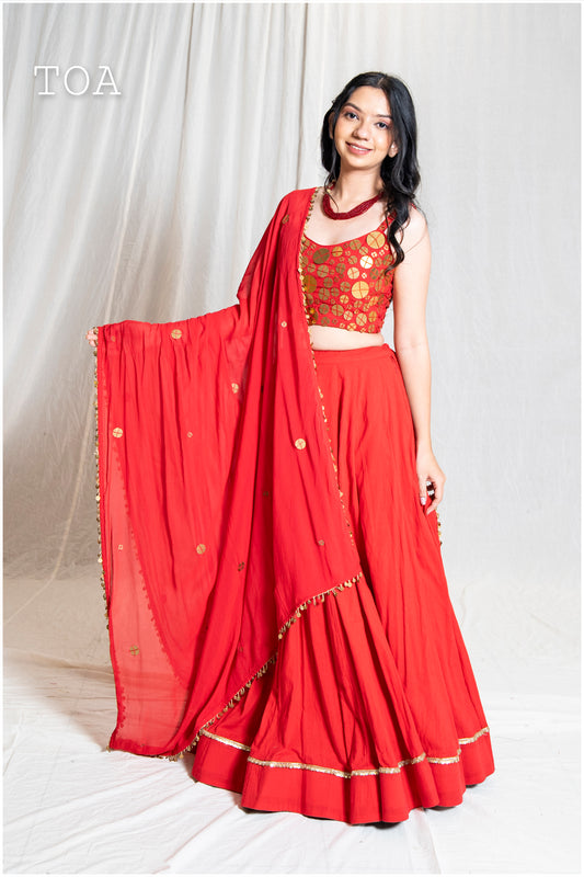 Tamba Twirl Laal