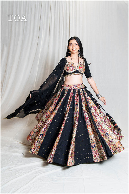 Eternal Vintage Black Skirt