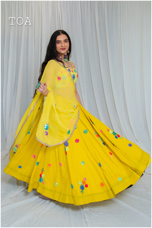 Shades Of Mirror - Random Multi Mirror Work Outfit - Lime Yellow