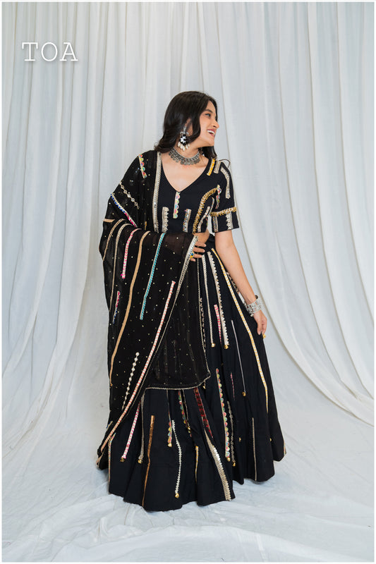 Shades of Border - BKD 1.O EL Outfit - Black