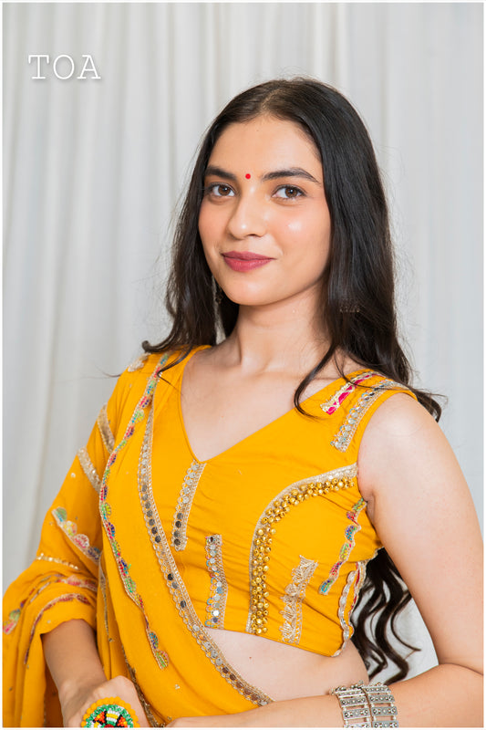 Shades of Border - SL Top - Yellow