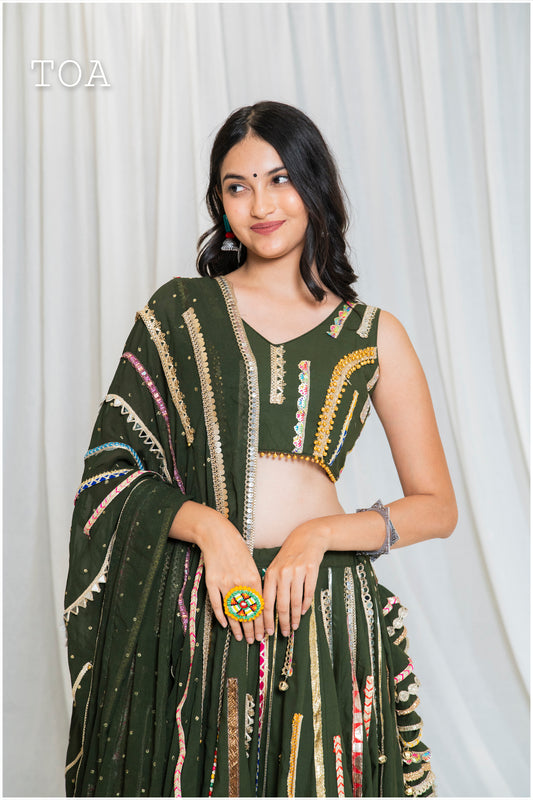 Shades of Border - BKD 1.O SL Outfit - Green