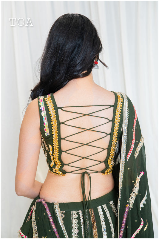 Shades of Border - SL Top - Green