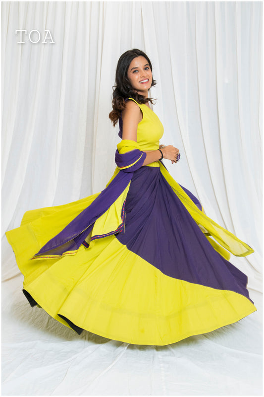 Shades Of Solid - Off Shoulder Wave Outfit - Lilac Purple