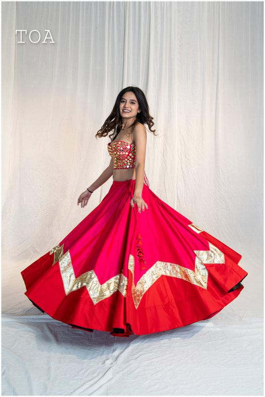 Laal Rani Lampi Corset Set