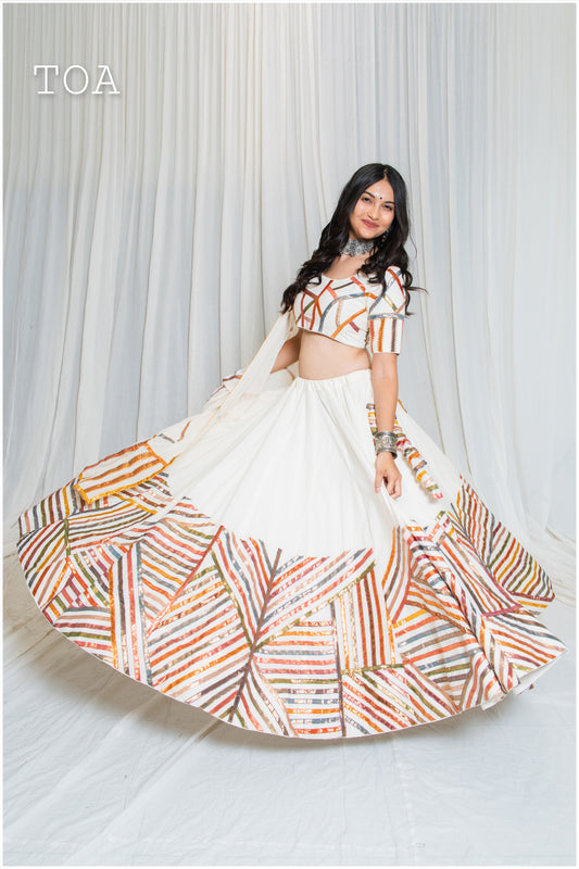 Shades Of Lampi - Matrix Design Outfit - EL - Off White