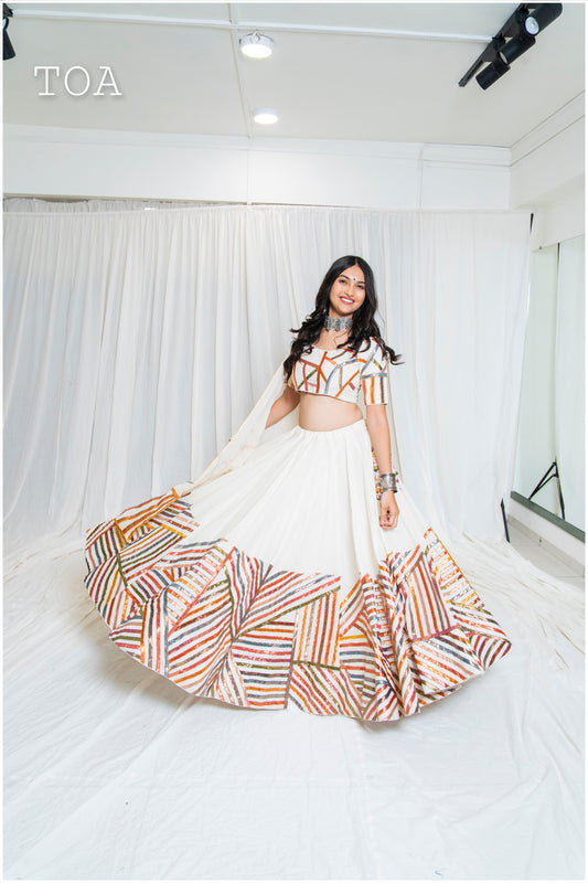 Shades Of Lampi -Matrix Skirt - Off White