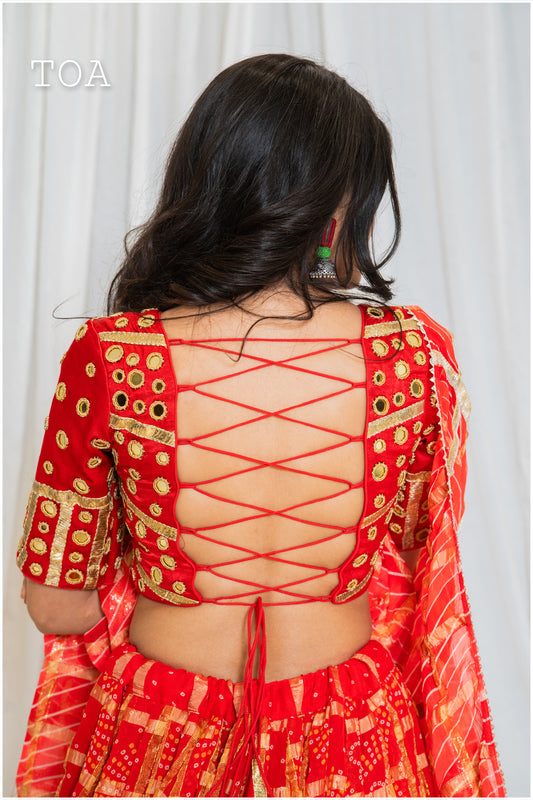 Shades Of Lampi - Golden Lampi & Mirror Top - Red