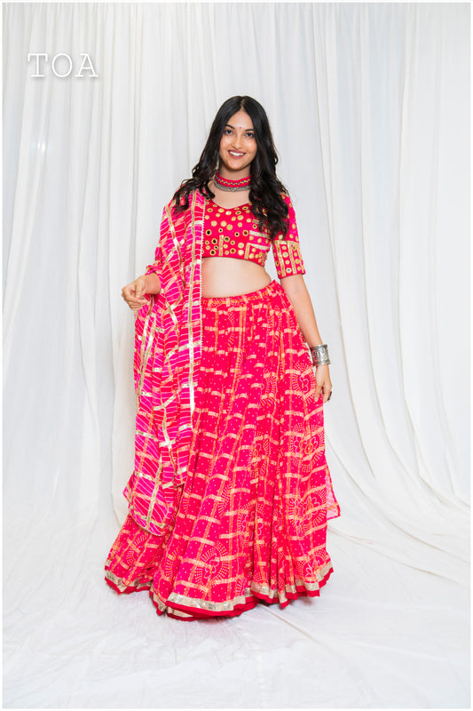 Shades Of Lampi - Gharchola Lampi Dupatta - Pink