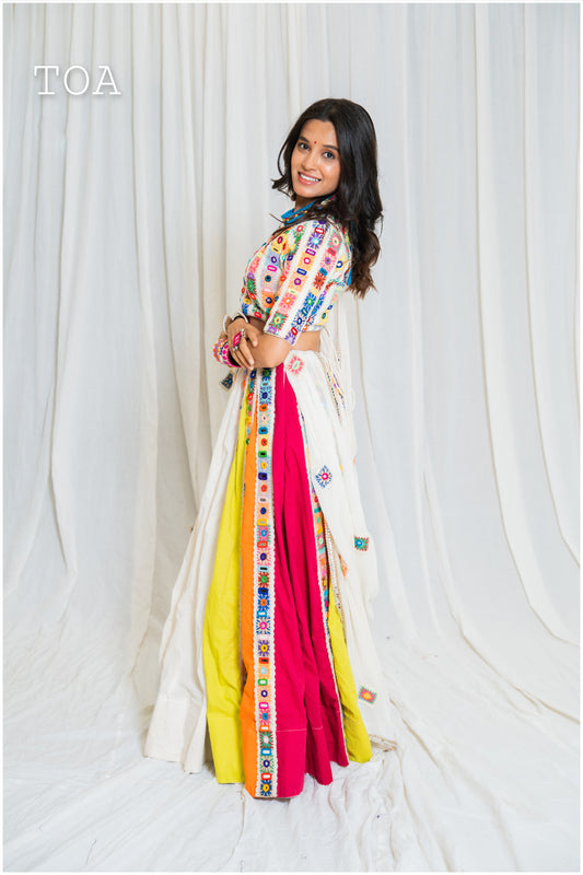 Shades Of Mirror - The Ghera Kaleidoscope - EL Outfit