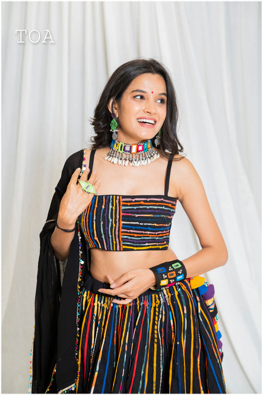 Shades of Threads - Show Stopper Dori Outfit - Black