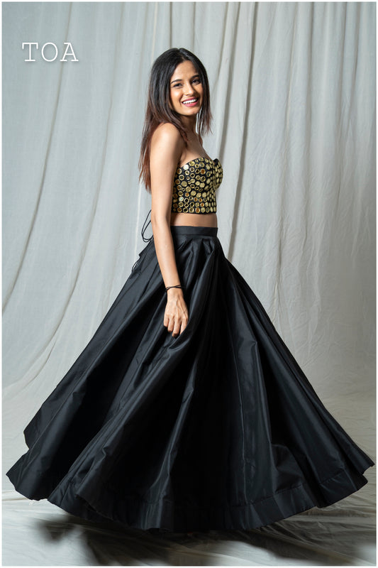 Flary Fleek Skirt - Black