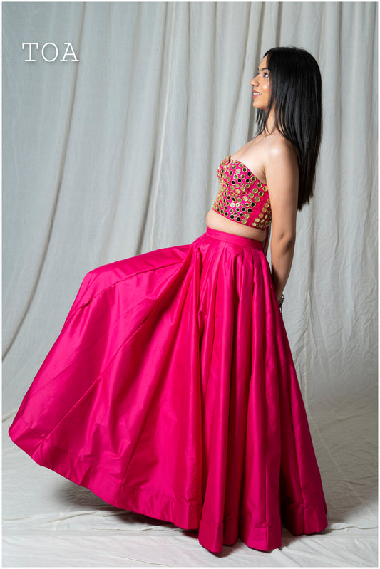 Flary Fleek Skirt - Hot Pink