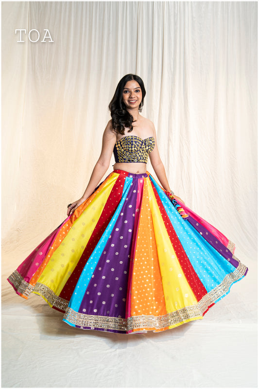 रंगीन Corset Top & Skirt 2.O