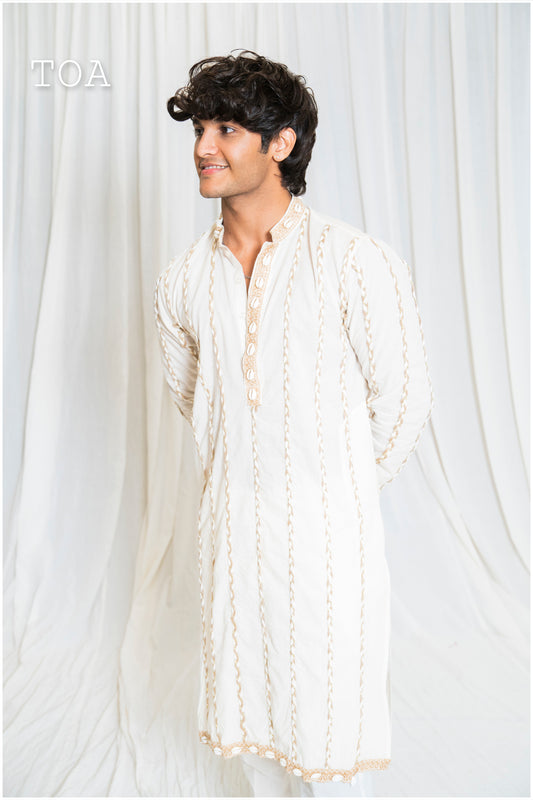 Shades Of Threads - Kurta - Off Whte