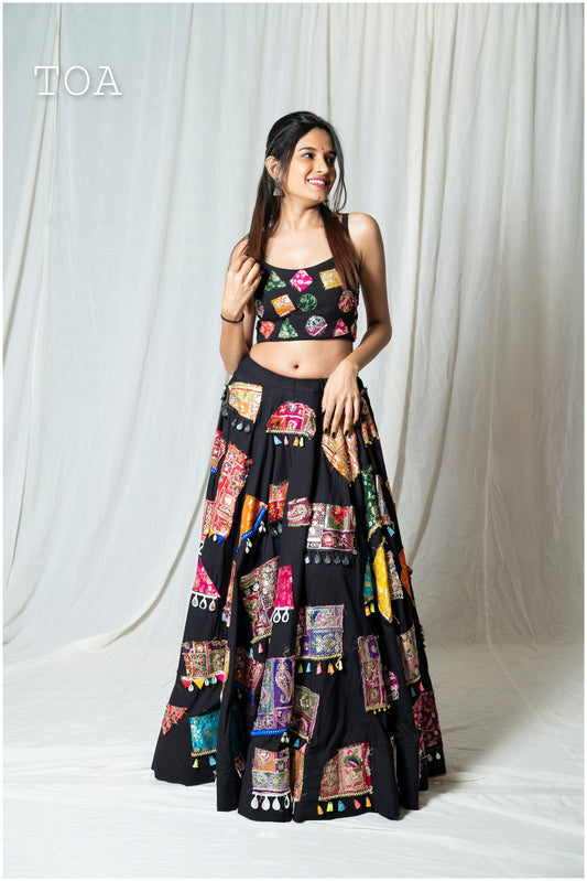 Mosaic Tassel Magic Skirt Only (Black)