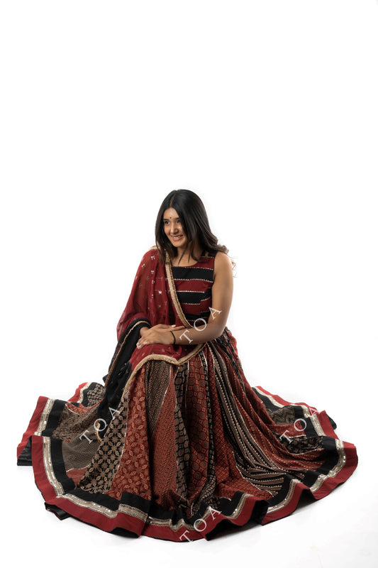 Our Best Seller Pure Handblock Gamthi Skirts sets Black&Red Shade