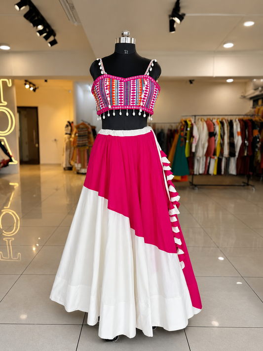 Shades Of Solid - Wave Skirt - Pink to Off White