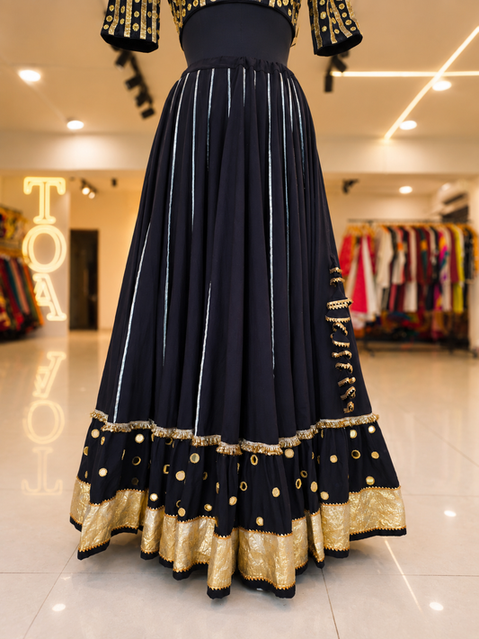 Royal Sunehri Skirt 2.O -Black